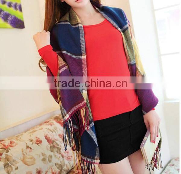 Hot sales different colors choice fashion design fake cashmere plaid pattern design scarf with tassel warm fashion scarf