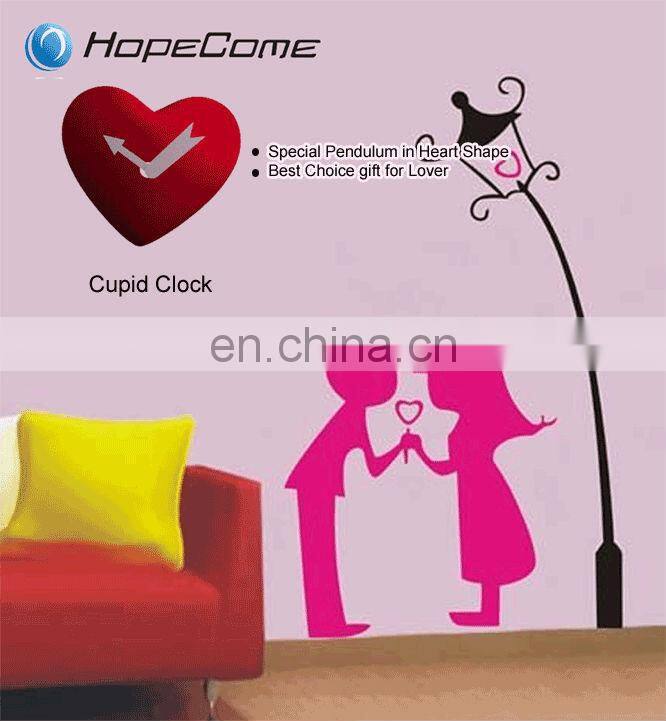 Pendulum plastic red heart clock