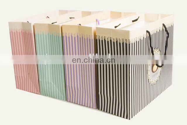 2015 bear pattern black paper bag for packing toys hs code