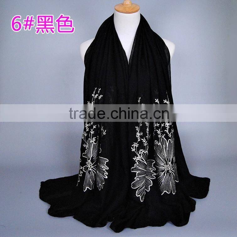 Latest Design Spring Korean Fashion Embroidery Floral Shawl Women Scarf