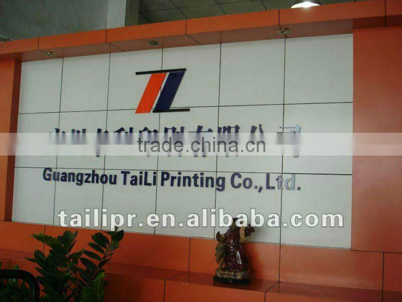 Disposable fast food serving trays with lid