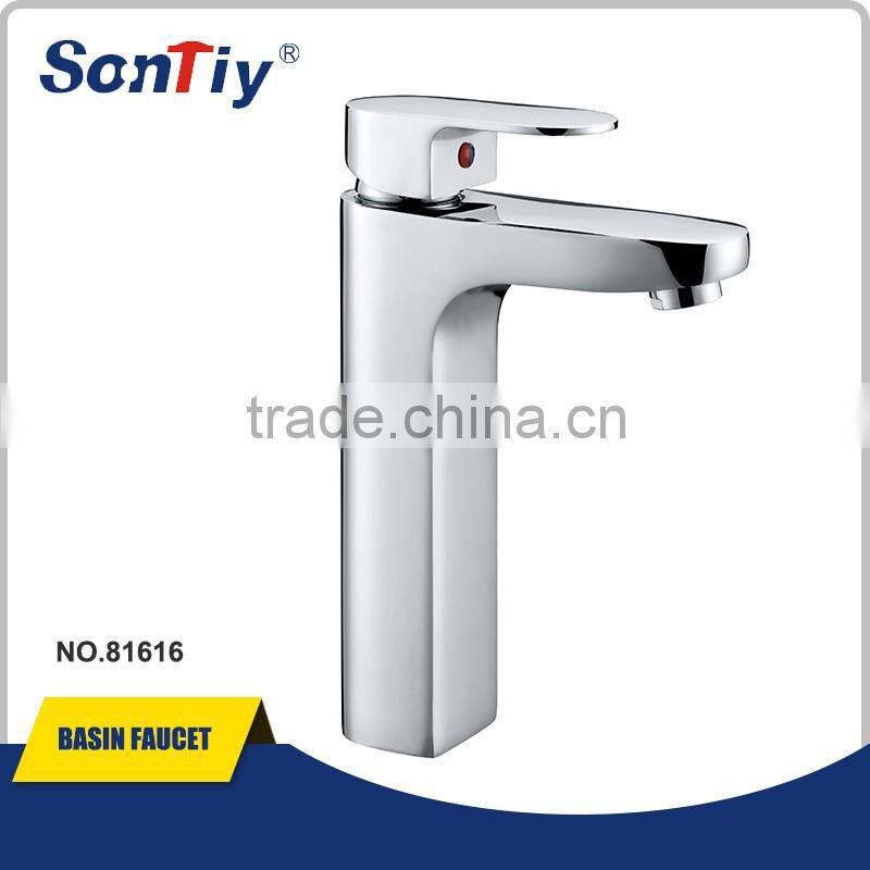 Single Hole Sink Brass Bathroom Cold & Hot Faucet