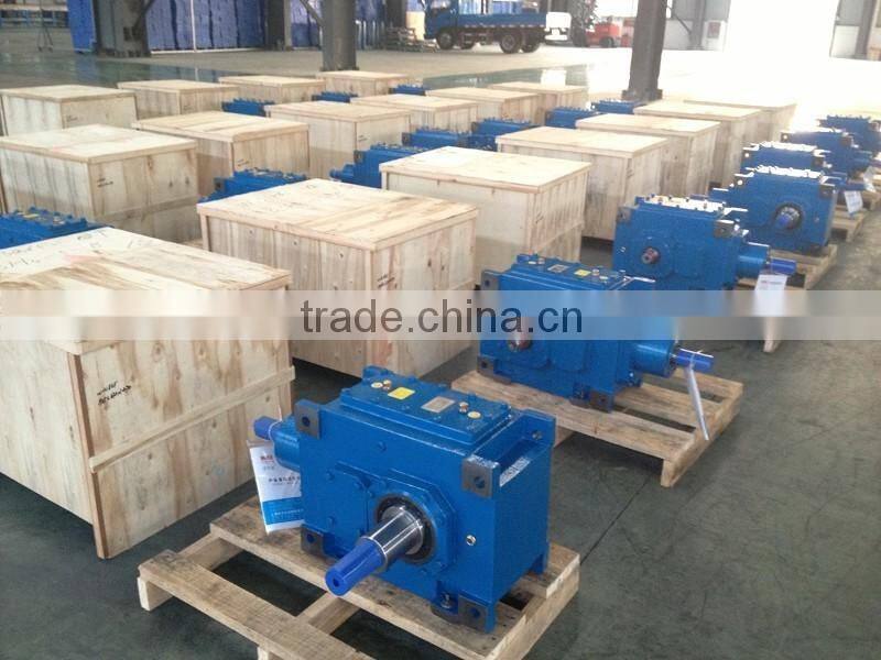 Made in China manual or automatic worm gearbox brand screw lift