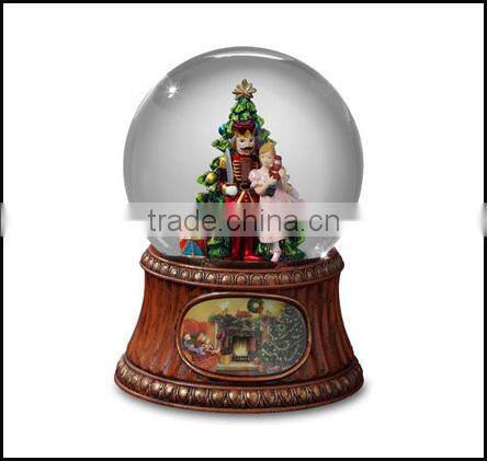 2015 hot souvenir fairy angel resin snowglobe