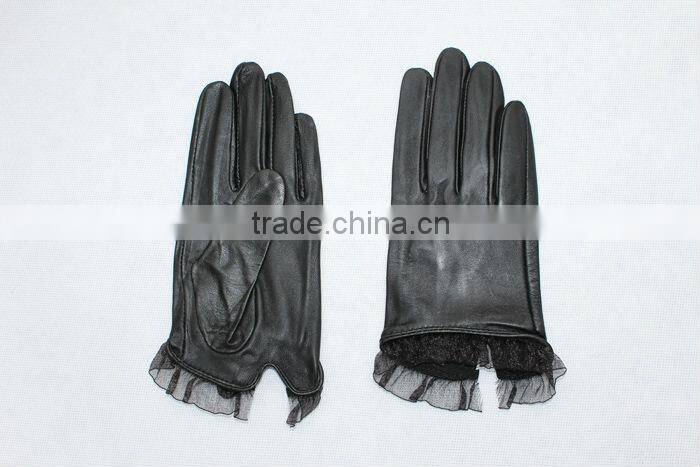 2015 new season fashion design with black lace lady leather gloves