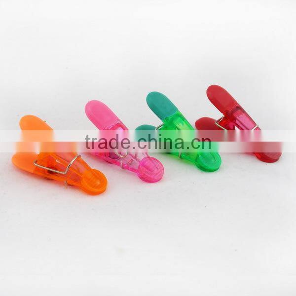 Colorful pacifier holder clip wholesale