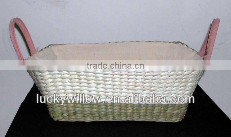 make corn husk storage basket with liner &handle