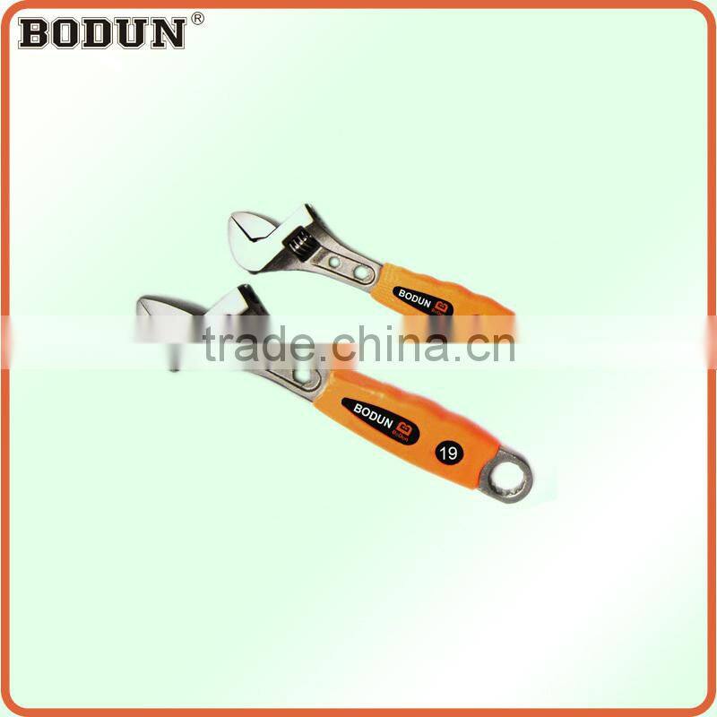 D2011 Two-color plastic handle multifunction adjustable wrench/spanner