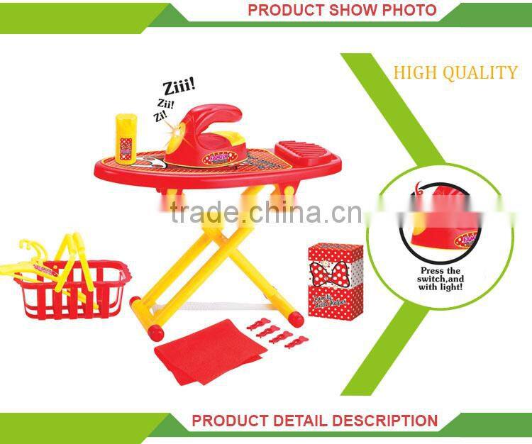 New design girl pretend toy battery operated electric ironing board