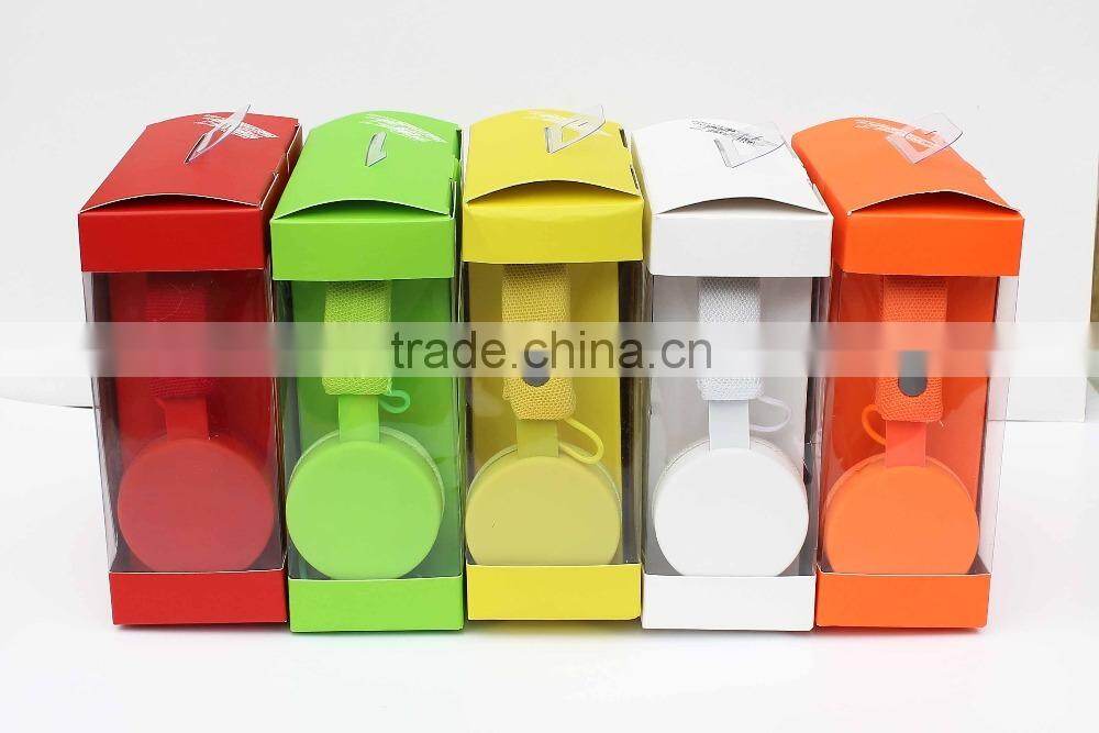 Free sample worldwide /wholesale china mp3 headphone with microphone