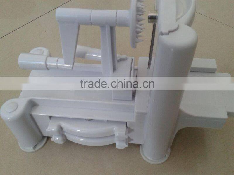 Multifunctional 3 in 1Tri Blade Plastic Spiral Vegetable Slicer