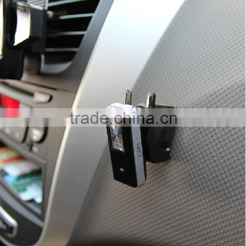 New year christmas interesting 3M Sticker Car Dashboard Mount Holder for bluetooth headphones or wired earphones