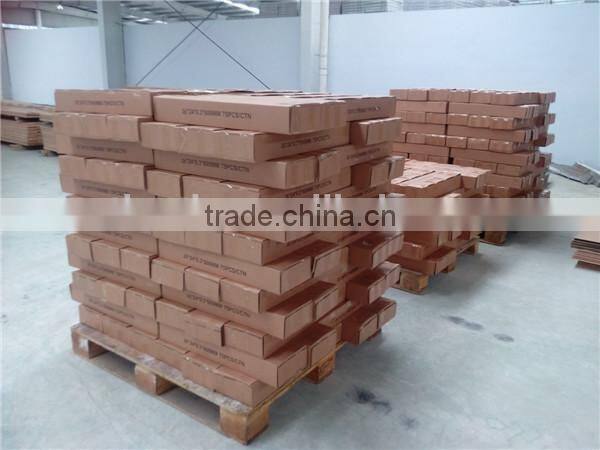 ceiling plain grids with wooden surface