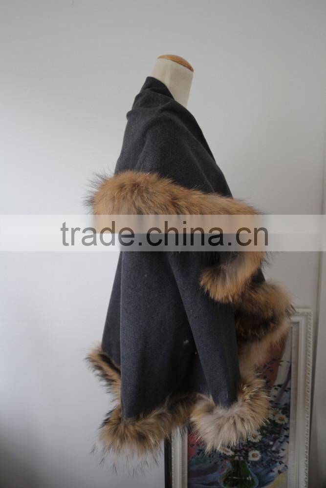 Latest Wool & Cashmere Outwear Womens Capes With Raccoon Fur Trim