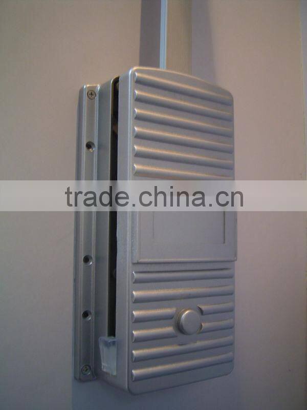 Epoxy Aluminium/Chrome Plated Clothes Rack