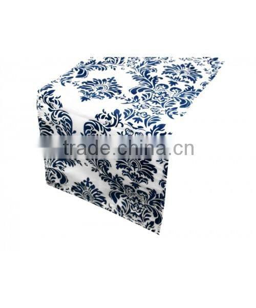 Hot Selling Beautiful Jacquard Table Runner Pintuck Table Runner Wedding Banquet