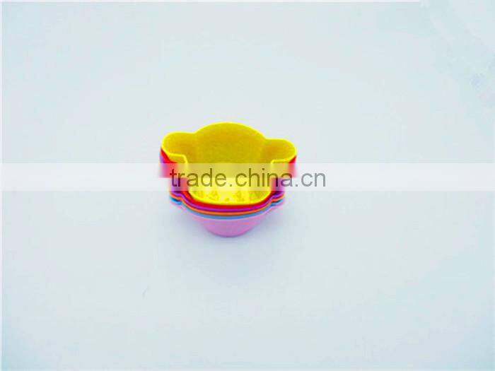 Wholesale Funny Hot Custom-made Silicone Cupcake Mold 2016