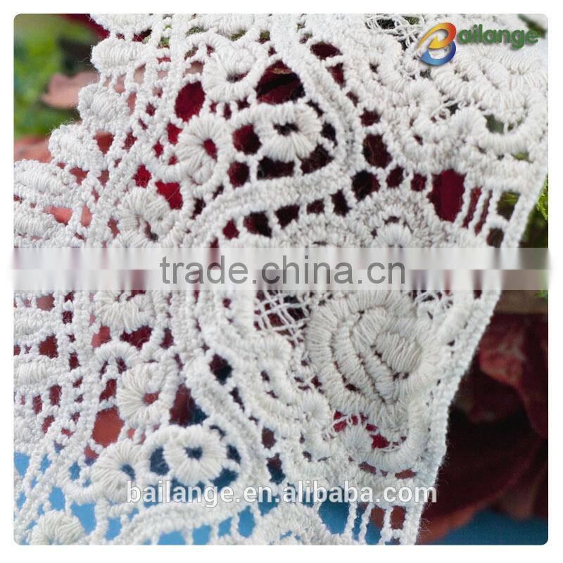 2015 pop top New Arrival Embroidered water soluble 100% cotton embroidered lace for clothes