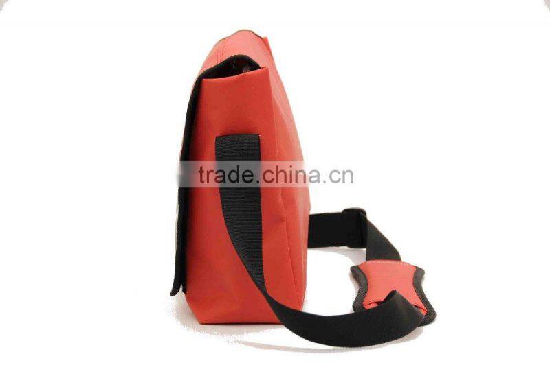 PVC Waterproof Travel Sport Messenger Bag