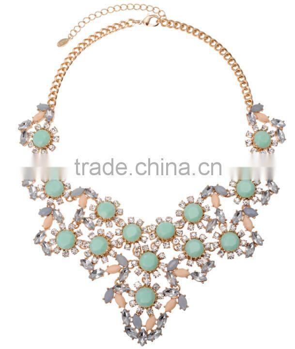 Pretty steps 2015 latest design elegant beads necklace big flower design