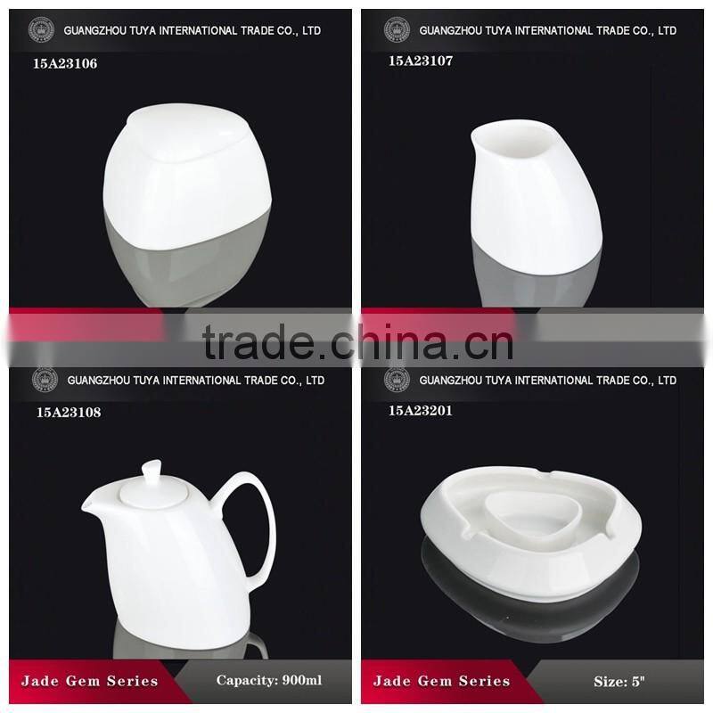 Wholesale high quality, delicate white fine porcelain dinner set