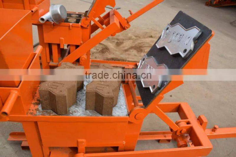 Manual interlocking brick making machine