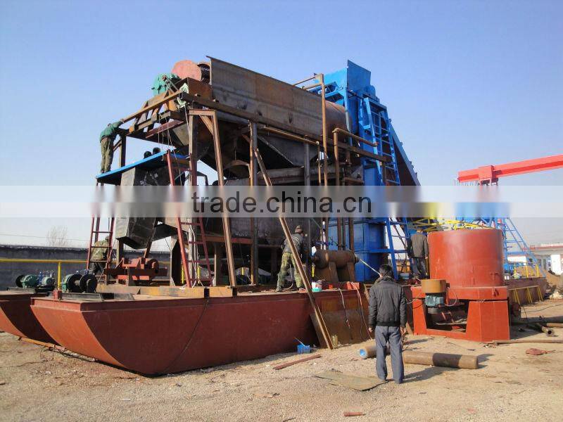 Bucket type gold and diamond dredger