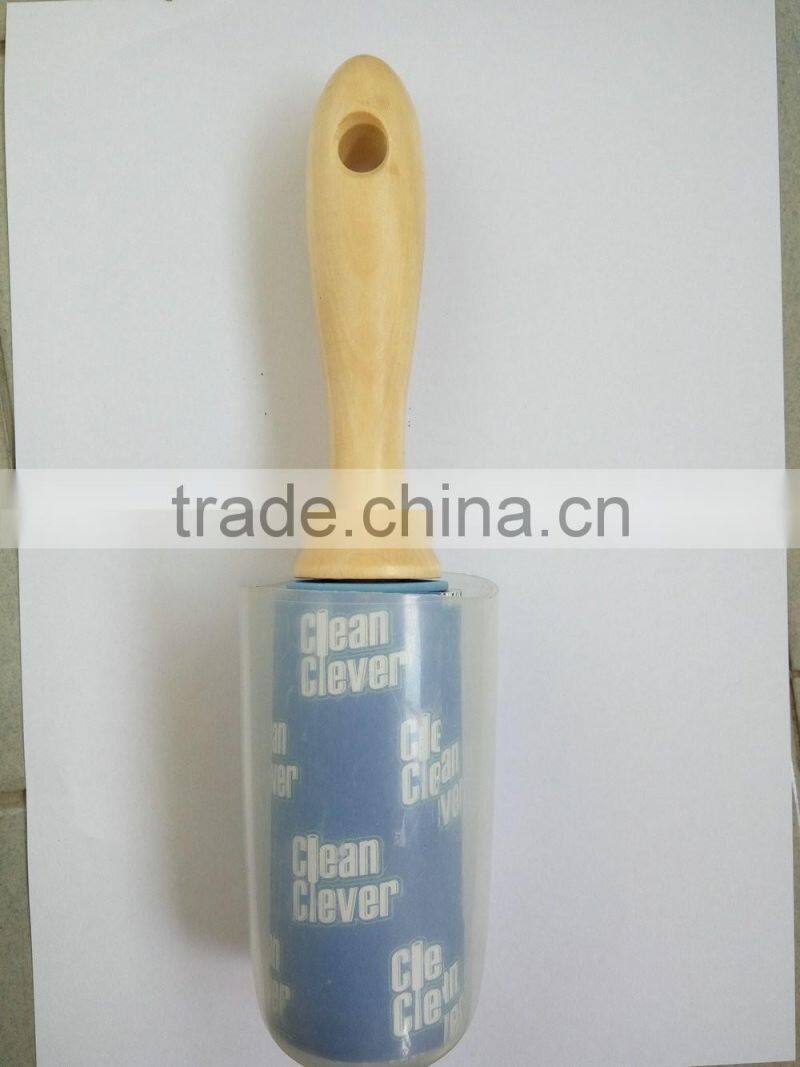 Wooden handle Lint Remover Roller with 60sheets Roll