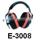 foldaway Anti-noise safety earmuff with sliding card paking