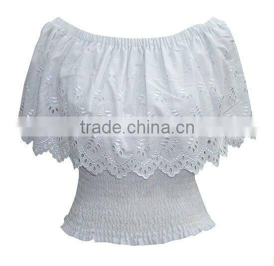 Pleat Fashion Clothing with Embroidery Cutwork