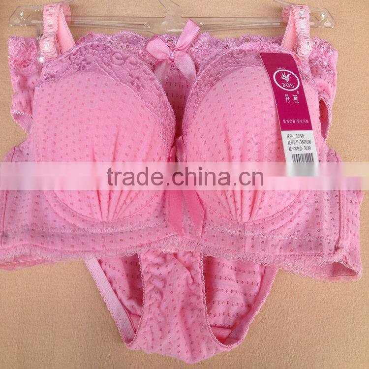 1.88USD 32-36A Cup High Quality Newest Style Hot-Sale Yough Girls Sexy Sexy Fancy Bra Panty Set (gdtz019)