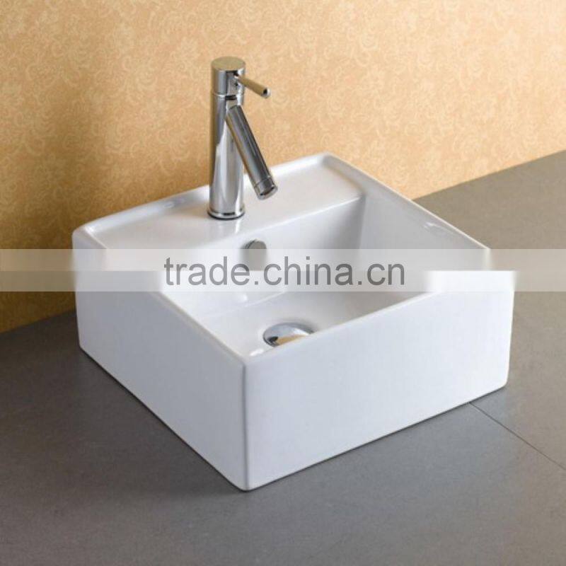 Square White Glazed Ceramic Washing Sink