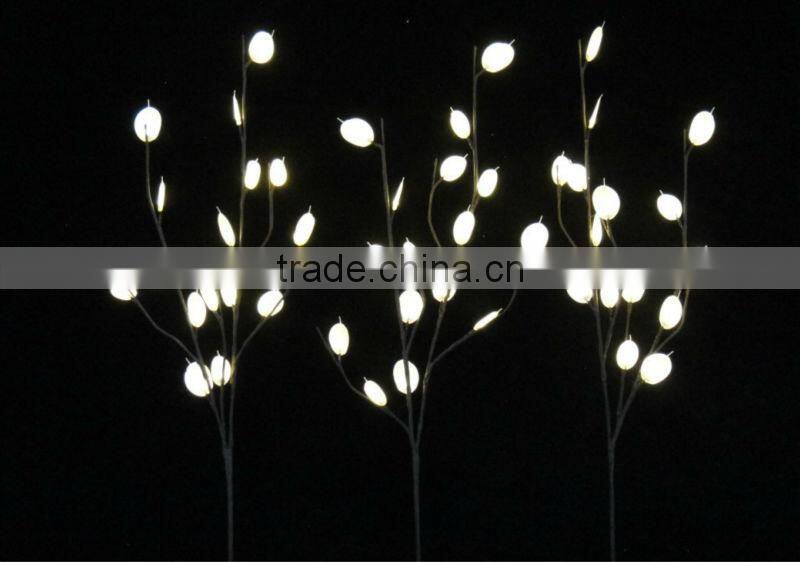 branch light with bay leaf