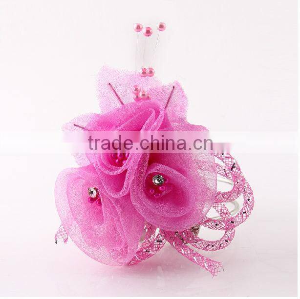 2013 New design wholesale DIY three small roses beaded pectoral flower fabric flowers H-104