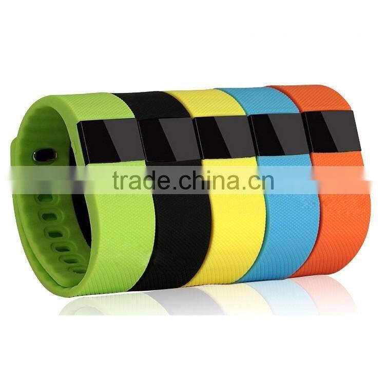 Classic design soft silicone material custom logo printing heart rate and health monitor smart bluetooth bracelet watch