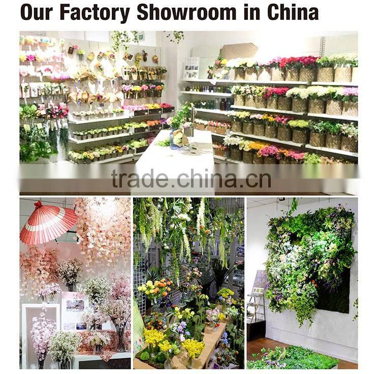 Easy to use and Reliable table decoration Short stem flower at reasonable prices