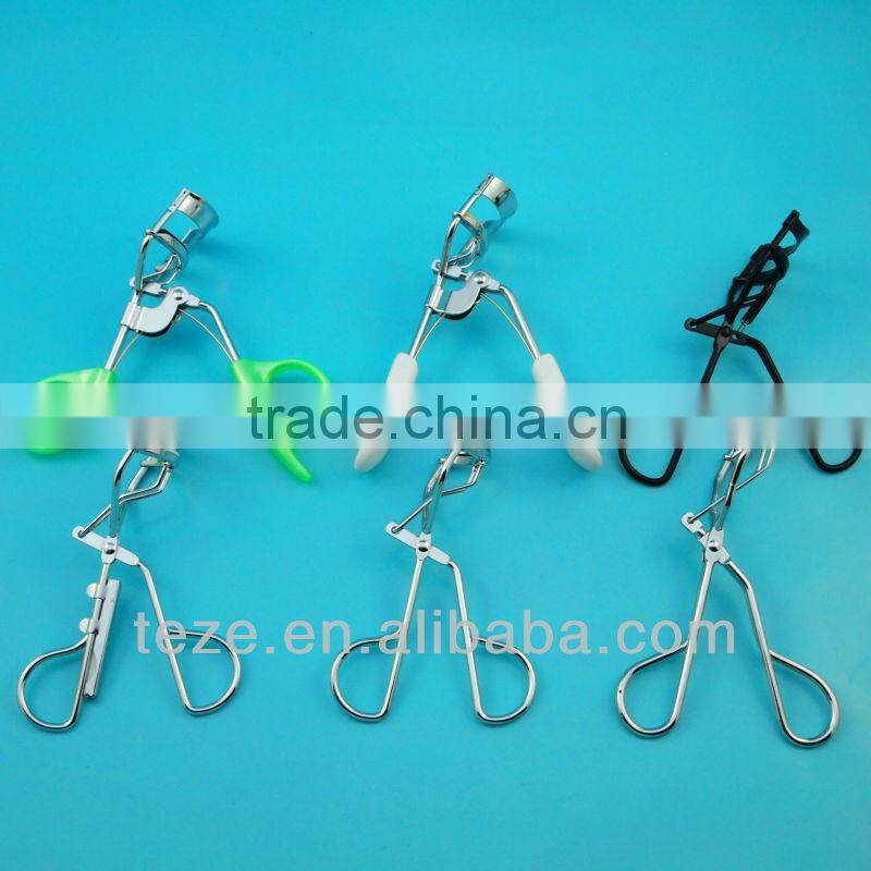 A19 Chrome plated battery operated eyelash curler