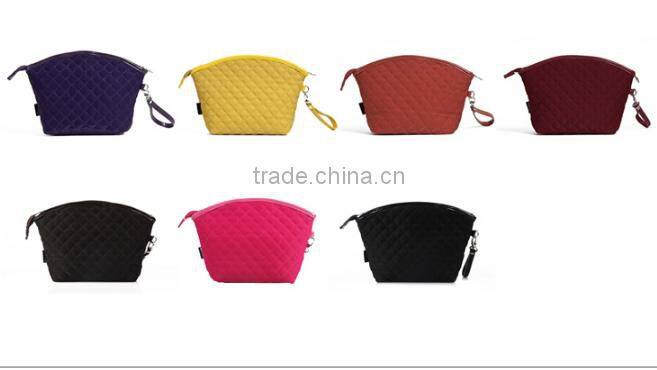 Leather simple clutch diamond-type lattice cosmetic bag Kindworkmanship
