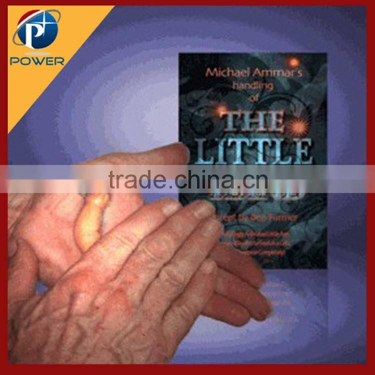 Funny The Little Hand by Michael Ammar magic trick close up