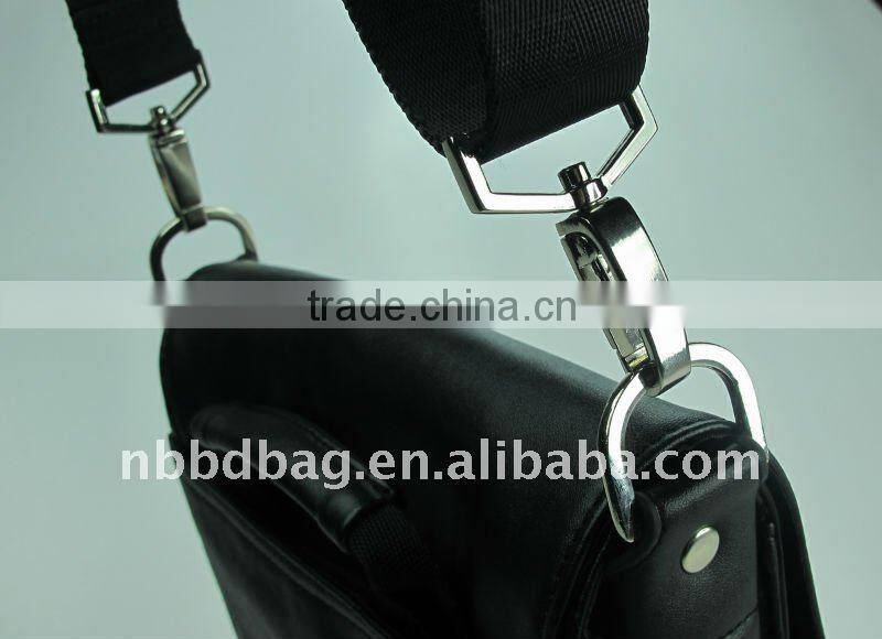 2011 newest leather messenger shoulder bags for men