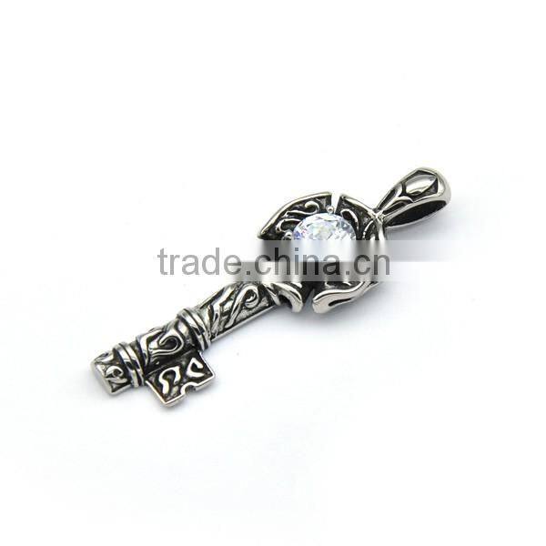 2017 Latest Unisex Charm Silver Jewelry Stainless Steel Key Crystal Pendant Casting Necklace