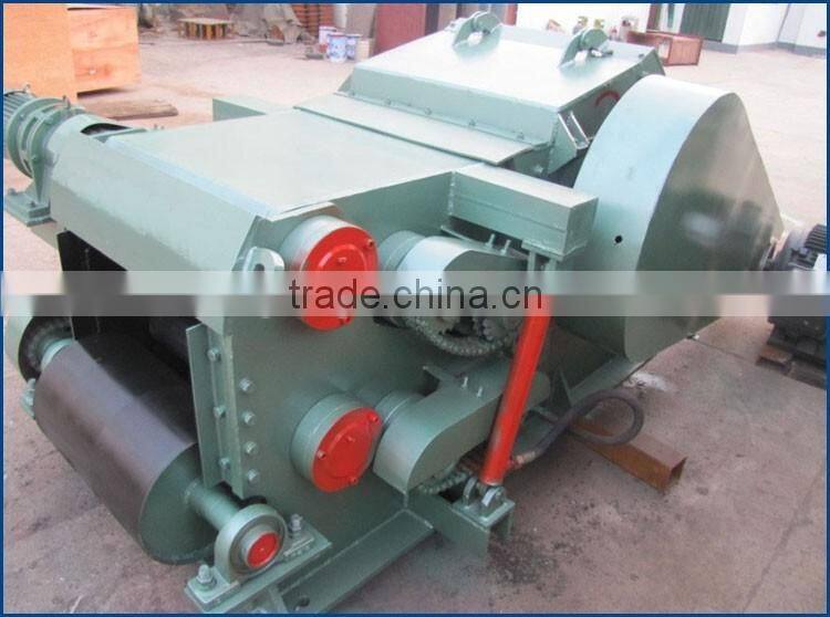 Heavy duty rubber wood chipper shredder