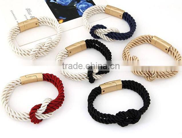 Europe fashion bracelet with braided rope and buckle magnet