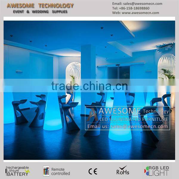 Lumino LED SQU CONE Cocktail Table