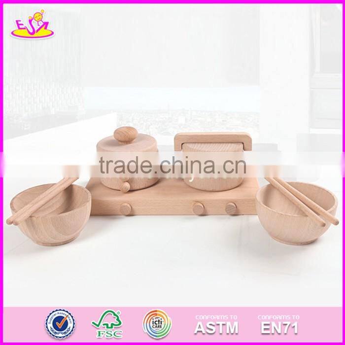 2017 New design preschool toddlers natural wooden dinner set toys W10B178