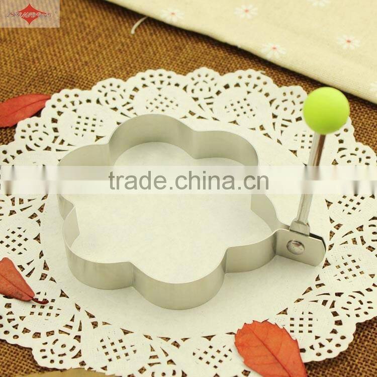 ZY-F140 4pcs high quality stainless steel fried egg molds egg ring set stainless steel egg mold with pp ball handle