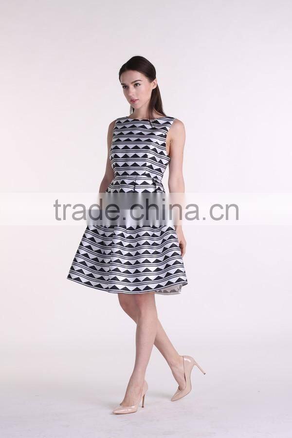 New design sleeveless fancy print puffy prom dress