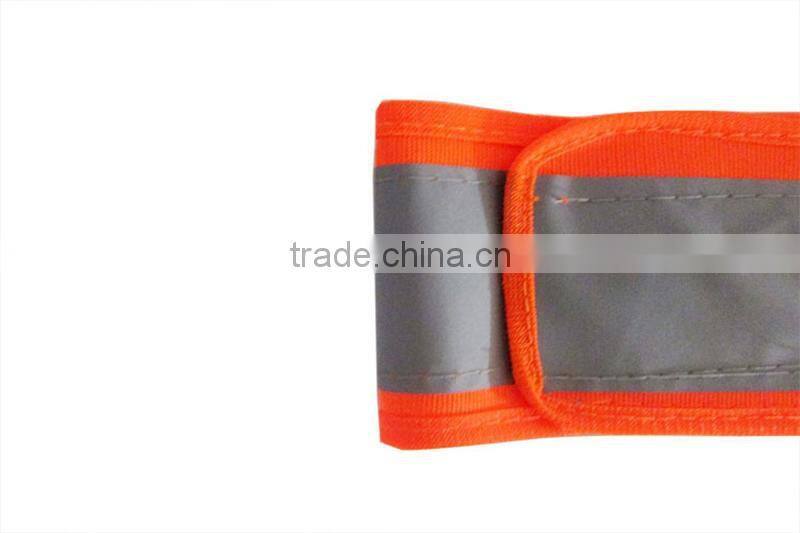 Wholesale Warning V-Shaped Polyester Reflective Safety Vest Made in China