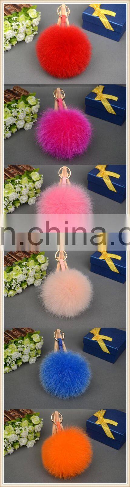 2016 Fashion Chinese Wholesale Hat Accessory Fluffy 12cm Genuine Fox Fur Pom Pom Keychain