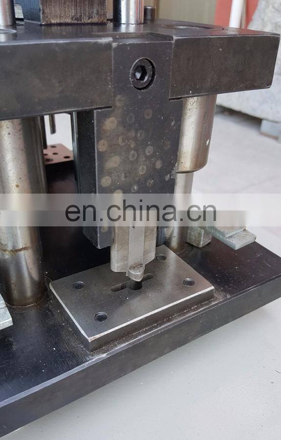 LYA-16 hydraulic punching hardware mounting hole aluminium window frame making machine